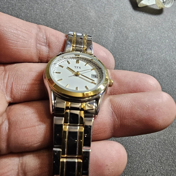 TFX Distributed By Bulova Ladies Quartz Watch Silver / Gold Tone Working shows s - Picture 4 of 11